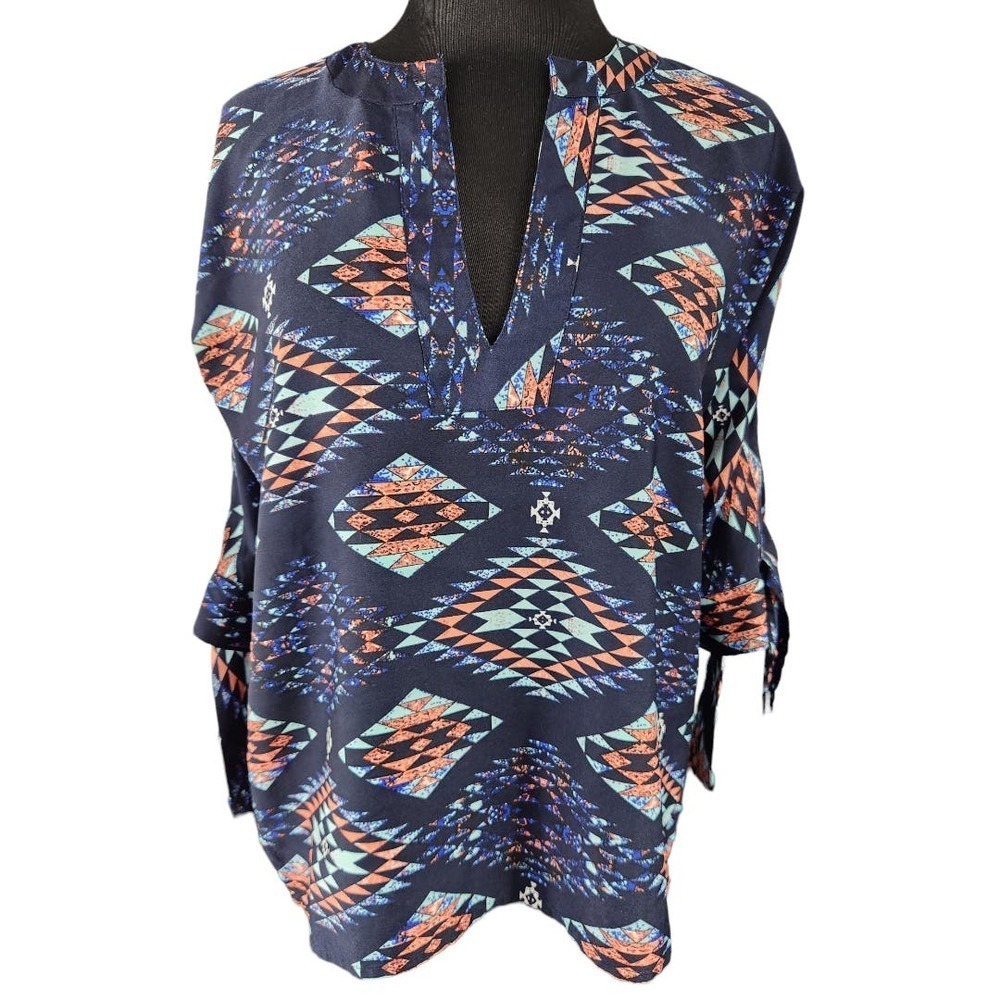 Live 4 Truth womens‎ top sz medium western Aztec print